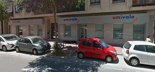 Fachada del centro Umivale Activa Gandia