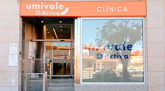 Fachada de la clínica de Umivale Activa en Montblanc